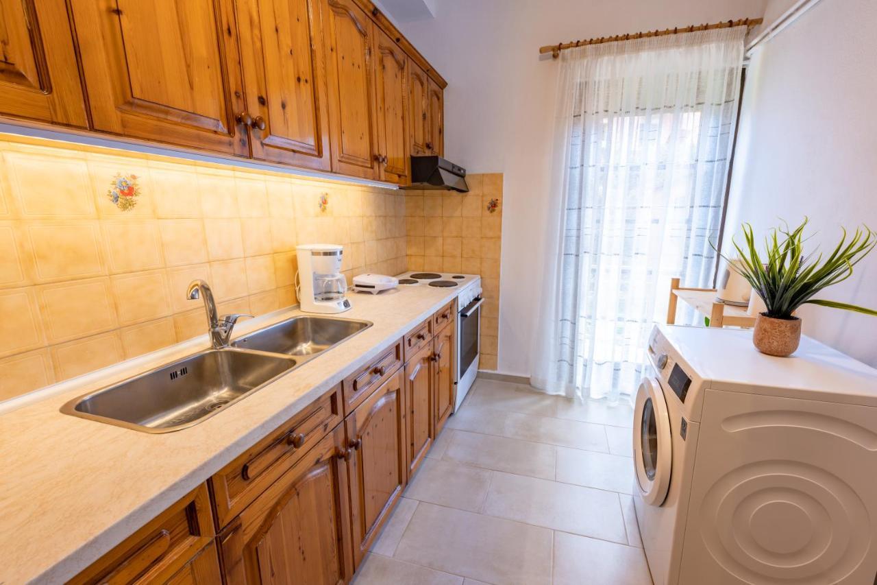 La Casa Di Volpe Apartment Alepou Luaran gambar